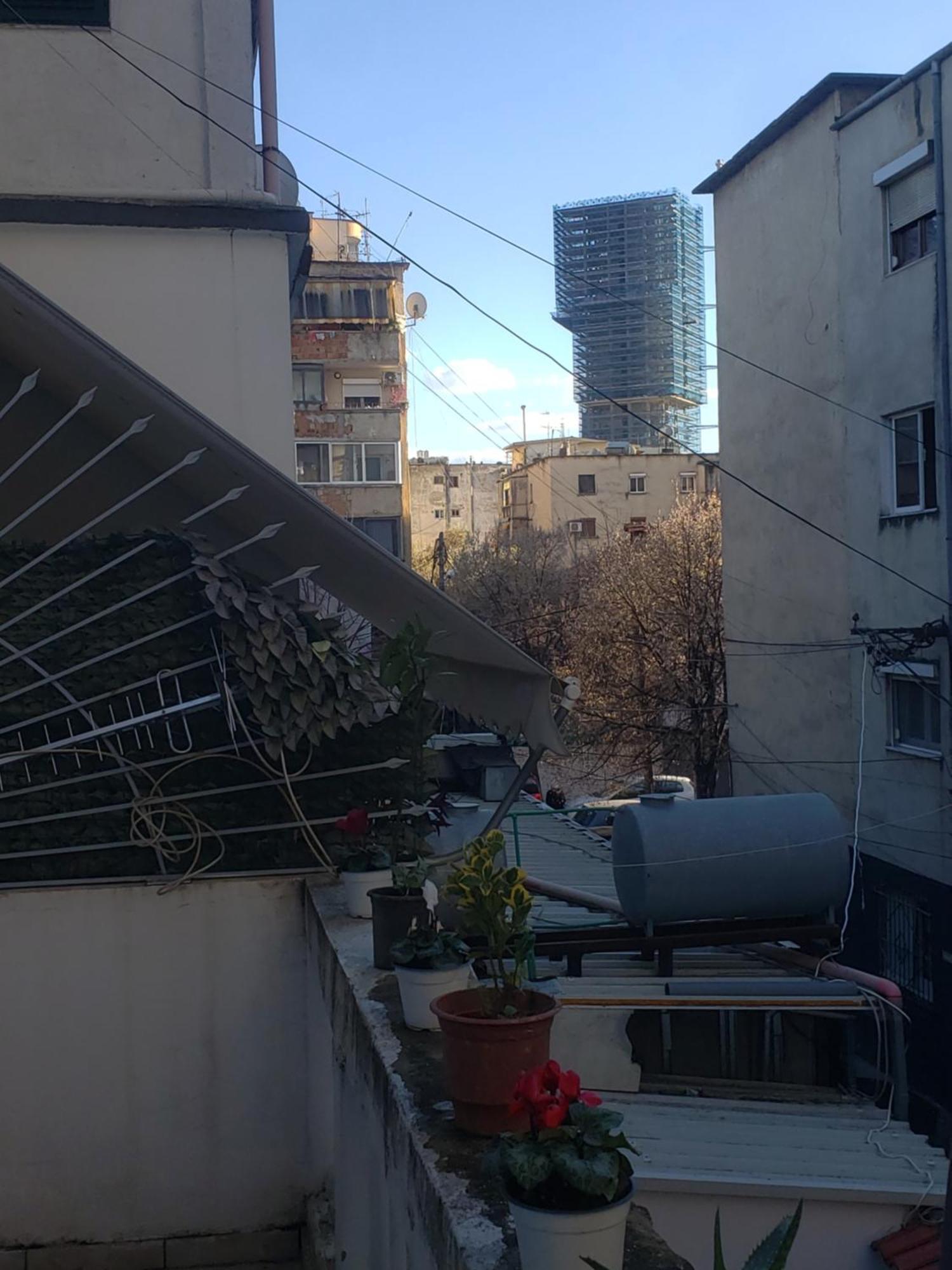 Hostel Oakland Tirana Exterior photo
